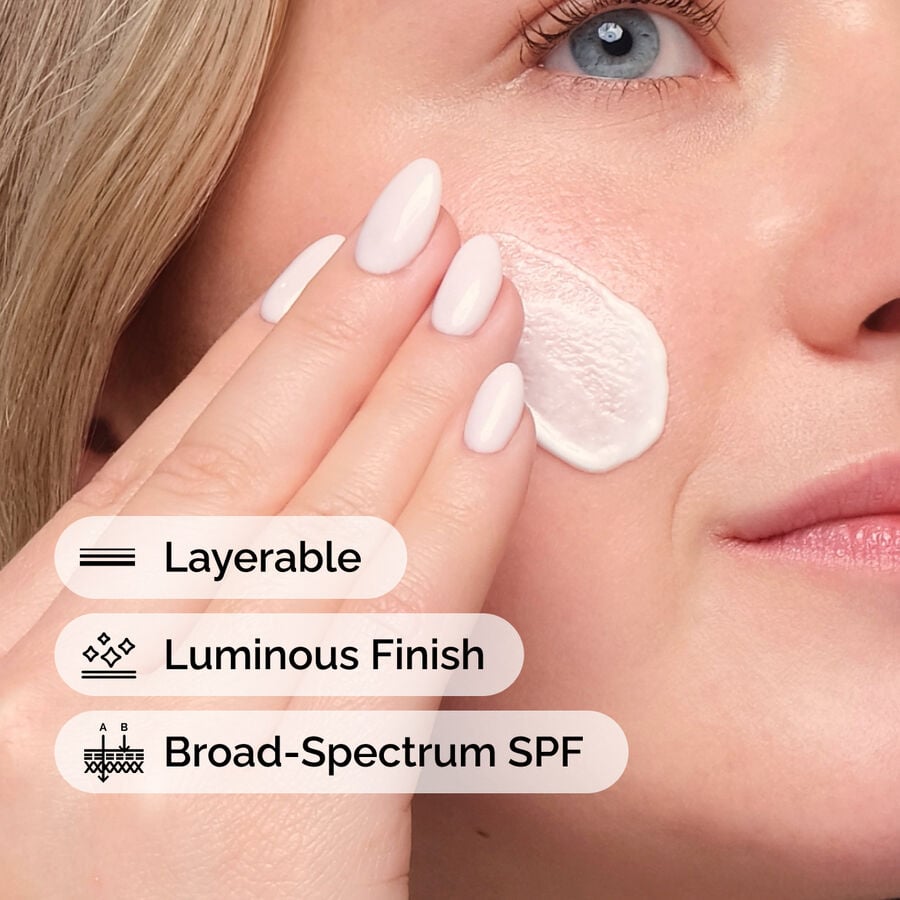 uv-filters-spf-45-serum-h5 uv-filters-spf-45-serum-model-application-with-benefits.jpg